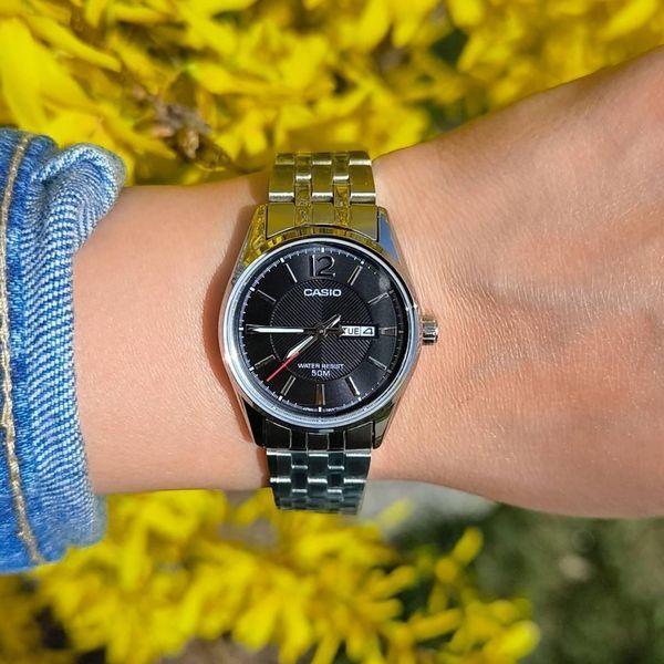 Годинник Casio LTP-1335D-1AVDF 4971850946090 фото