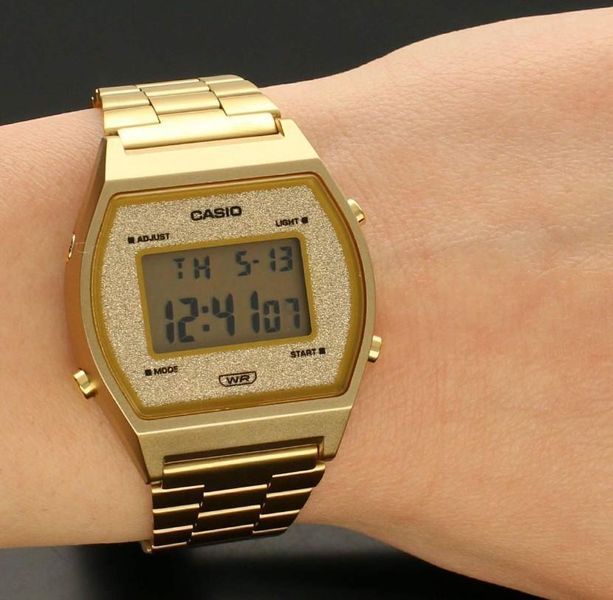 Годинник Casio B640WGG-9DF 4549526257353 фото